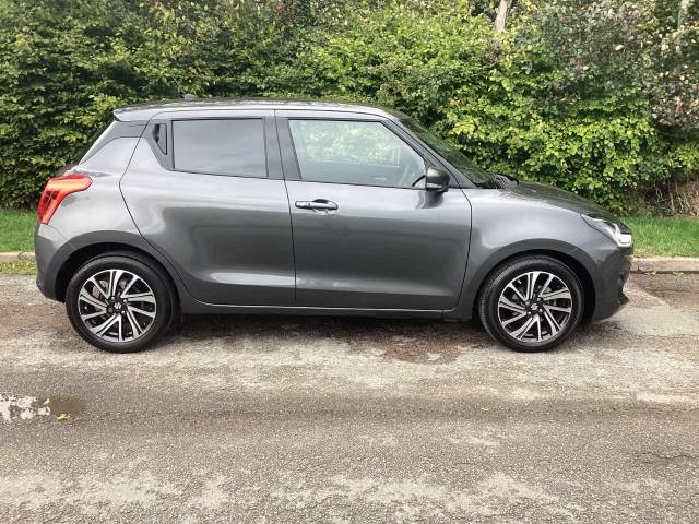 2022 Suzuki Swift 1.2 SWIFT SZ5 DUALJET MHEV