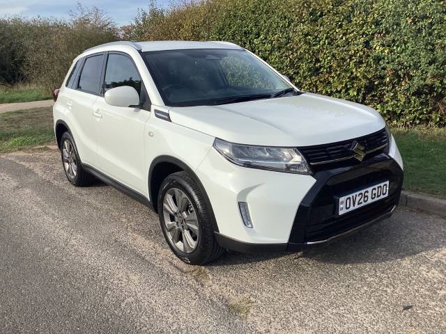 Suzuki Vitara 1.4 Boosterjet Mild Hybrid Motion 5dr Hatchback Petrol White
